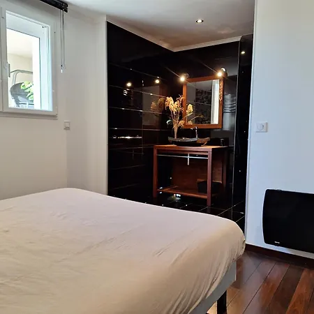 La Cigaliere Villa *